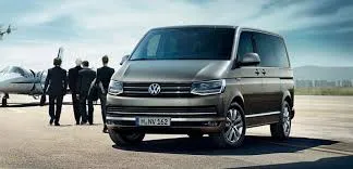 Микроавтобус Volkswagen на базе Crafter – идеальный шаттл для перевозки пассажиров